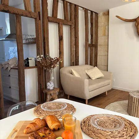 Appartement Résidence Arthus Ménalippe *