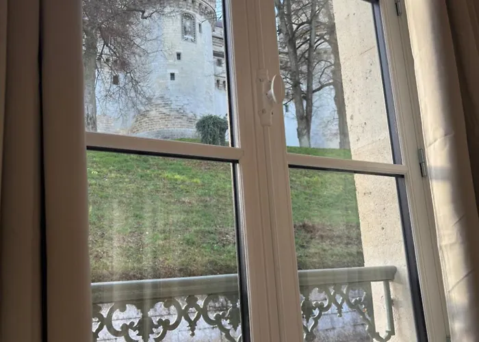 Arthus Menalippe Apartment *